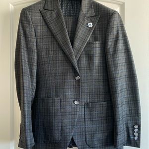34S Coppley Suit